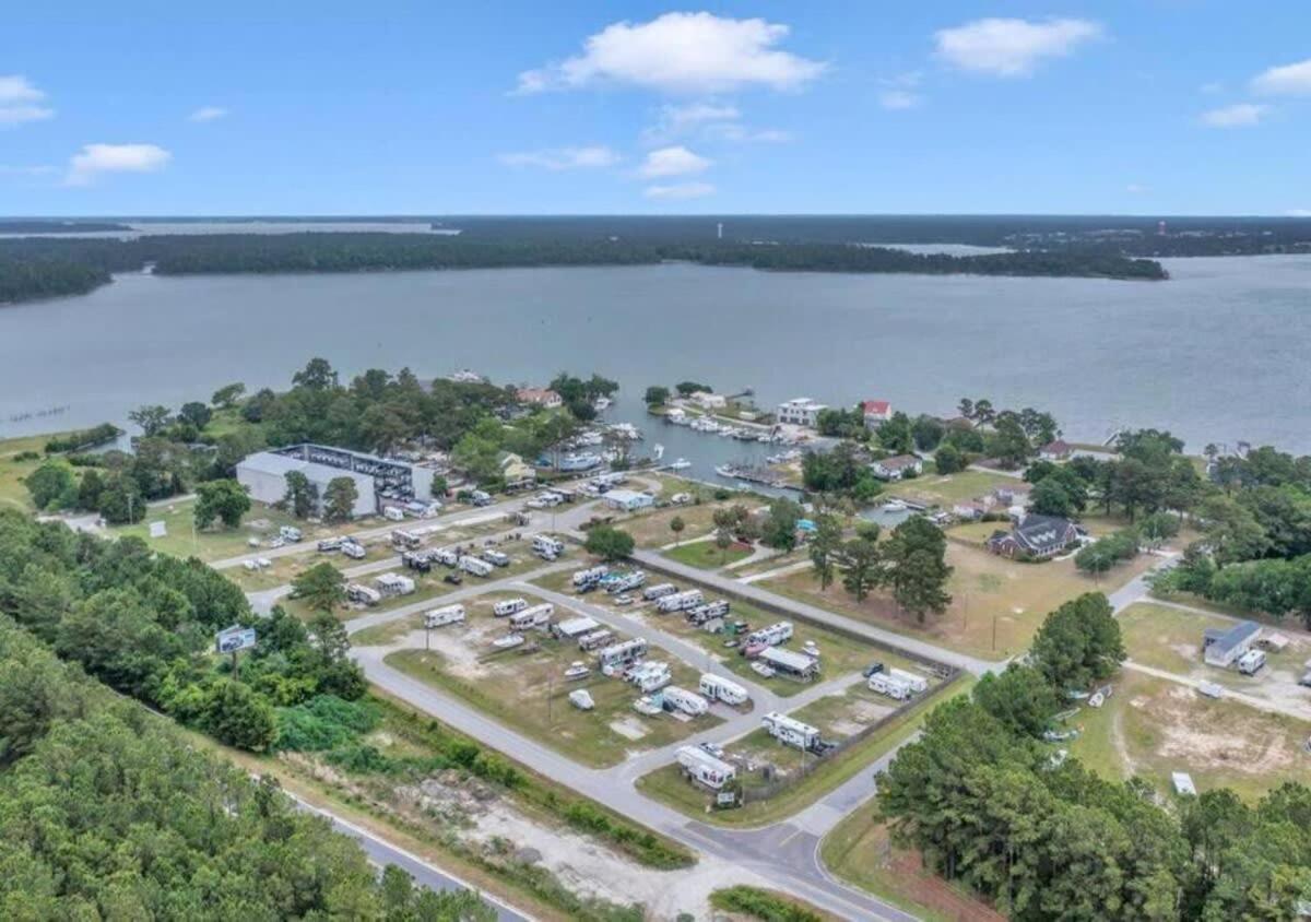 Water View Cabin Near North Topsail Beach Sneads Ferry ภายนอก รูปภาพ